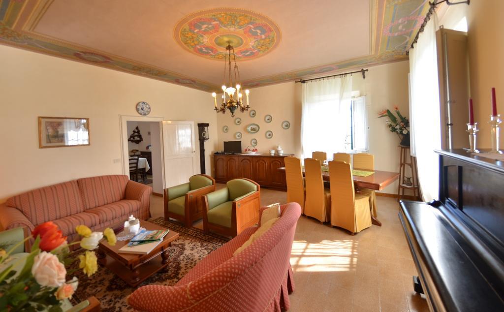 Villa Buonaparte San Miniato Buitenkant foto